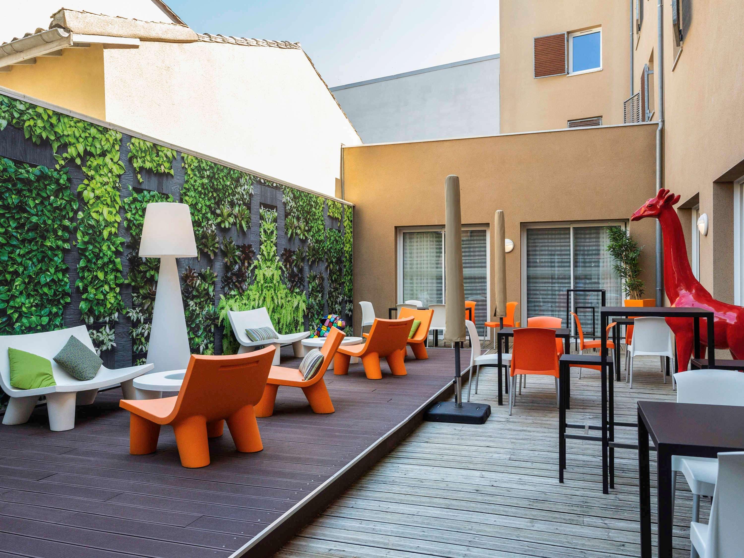 Mercure Libourne Saint Emilion Esterno foto