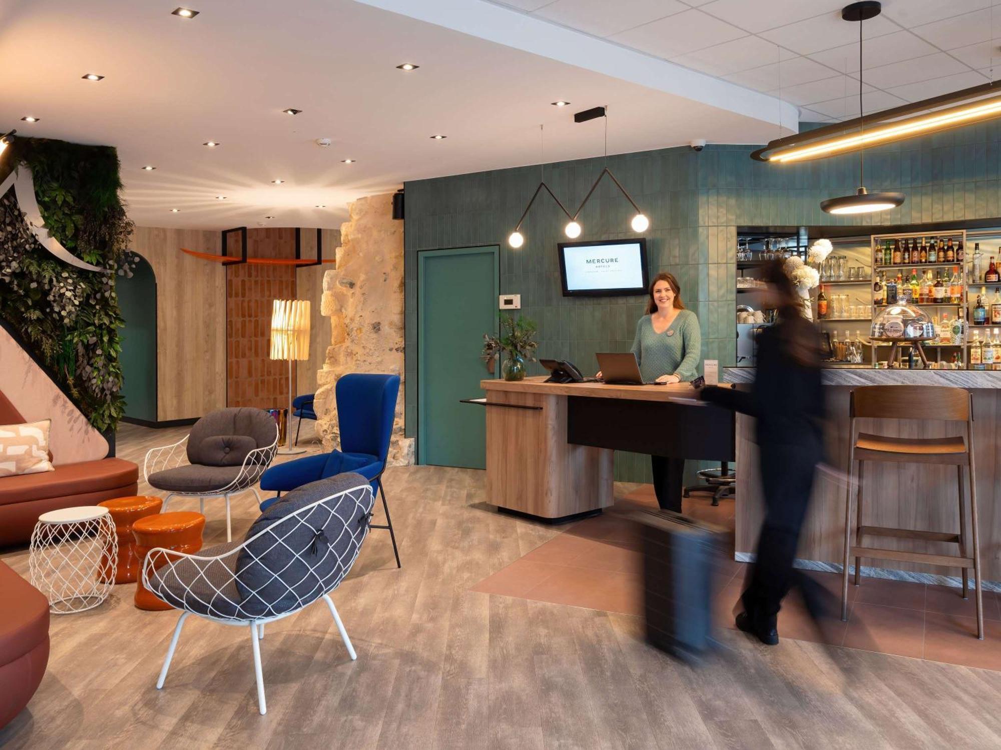 Mercure Libourne Saint Emilion Esterno foto
