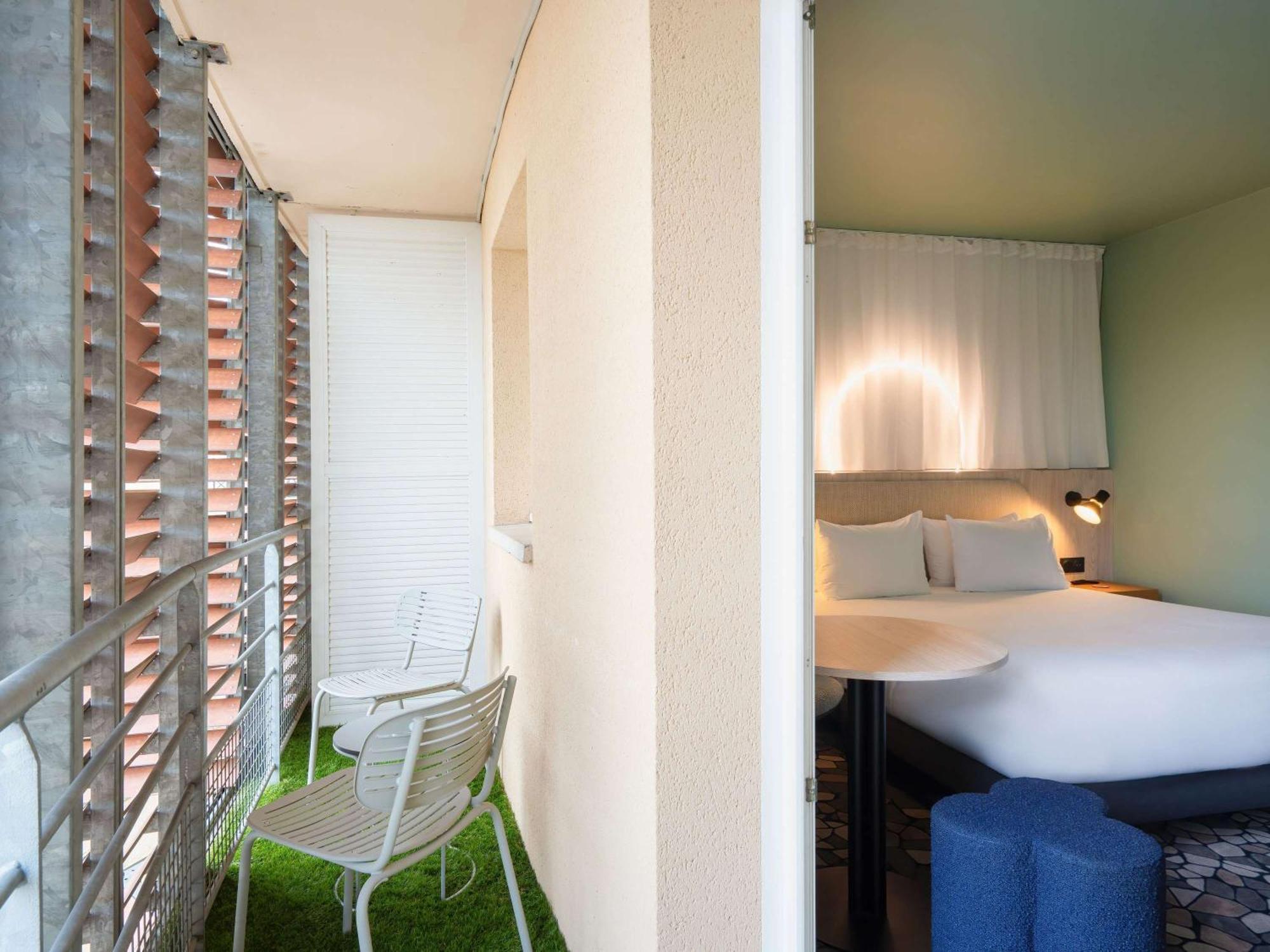 Mercure Libourne Saint Emilion Esterno foto