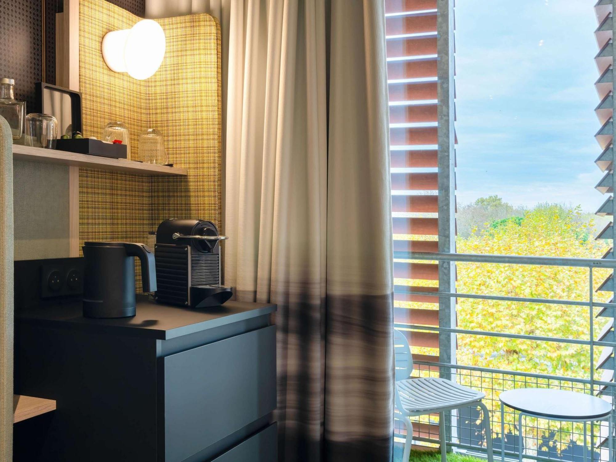 Mercure Libourne Saint Emilion Esterno foto