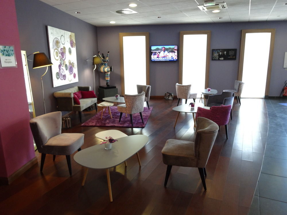 Mercure Libourne Saint Emilion Esterno foto